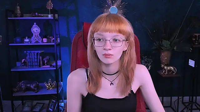 MollyJiggles online show from 10.02.25