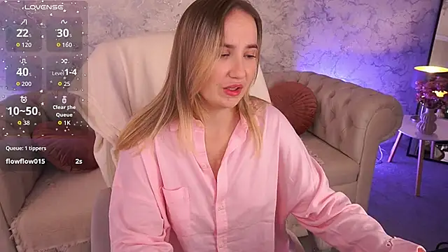 SofieBloom online show from 10.02.25