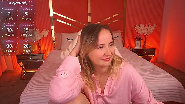 SofieBloom online show from 10.12.25