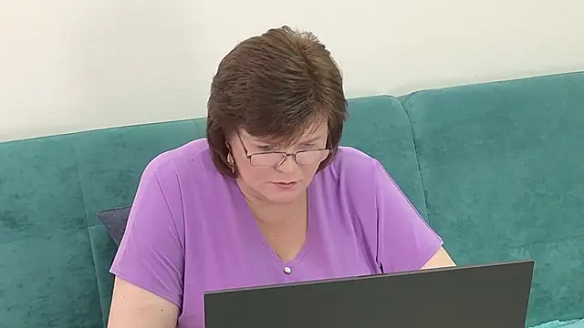 Sandra Sunrise online show from 11.04.25