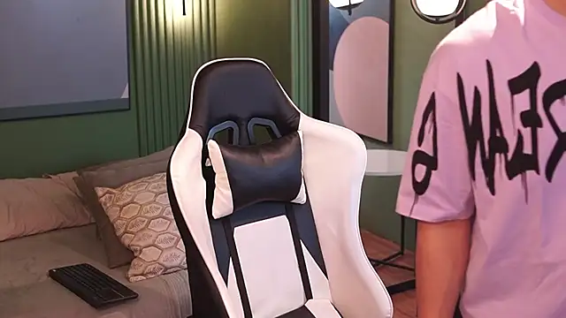 Ethan occonor online show from 09.19.25