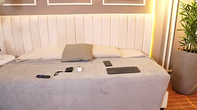 Ethan occonor online show from 12.22.25