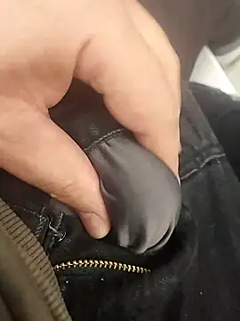 Snapshot of guridosul051 chatting on 09.24.25 guridosul051 online show from 09.24.25