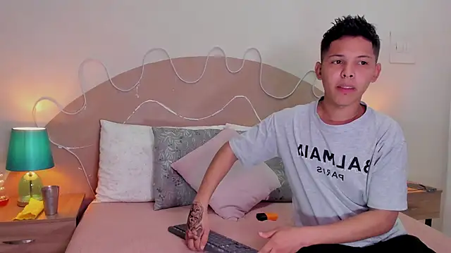 Enrrixxx  online show from 11.14.25