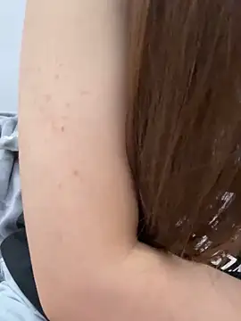 PhuongNhi21 online show from 10.10.25