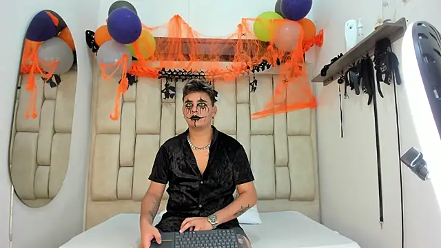 DavilANDkevin2 online show from 10.27.25