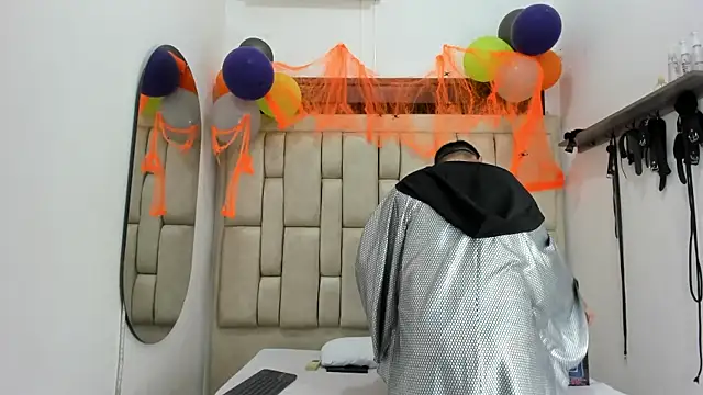 DavilANDkevin2 online show from 10.31.25