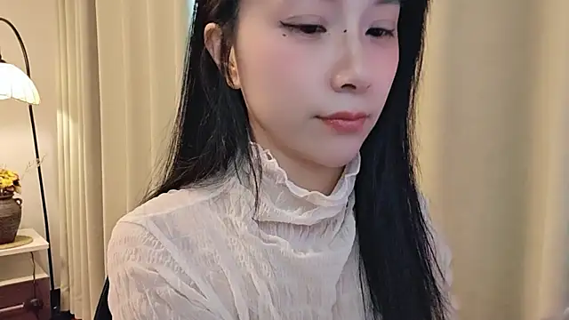 Snapshot of shanshan303 chatting on 11.10.25 shanshan303 online show from 11.10.25