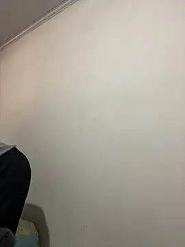 Snapshot of Tavinho067 chatting on 11.04.25 Tavinho067 online show from 11.04.25