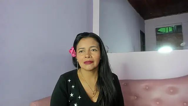 DianaOchoa  online show from 09.13.25