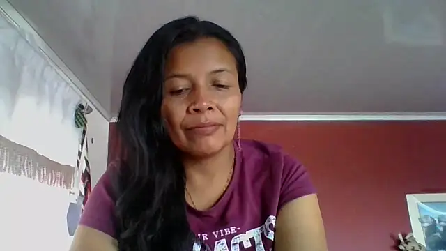 DianaOchoa  online show from 09.15.25