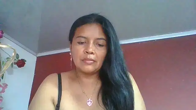 DianaOchoa  online show from 06.24.26