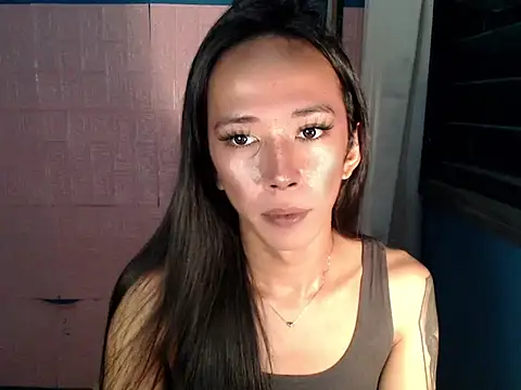 Snapshot of letsplaybeb chatting on 09.10.25 letsplaybeb online show from 09.10.25