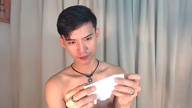 Snapshot of asian_dai chatting on 09.09.25 asian dai online show from 09.09.25