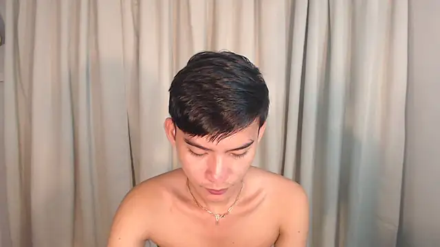 Snapshot of asian_dai chatting on 09.16.25 asian dai online show from 09.16.25