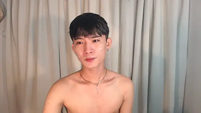 Snapshot of asian_dai chatting on 09.23.25 asian dai online show from 09.23.25