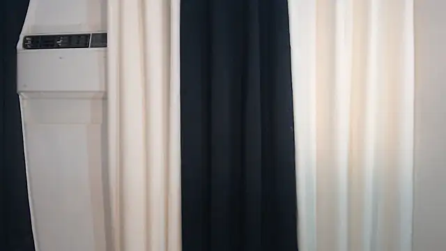 Snapshot of asian_dai chatting on 10.27.25 asian dai online show from 10.27.25