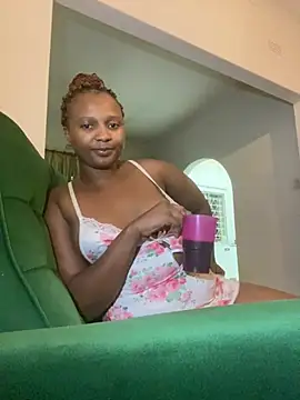 Snapshot of Goddessberry chatting on 02.12.26 Goddessberry online show from 02.12.26