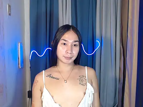 in yourdreamstarxx online show from 11.14.25