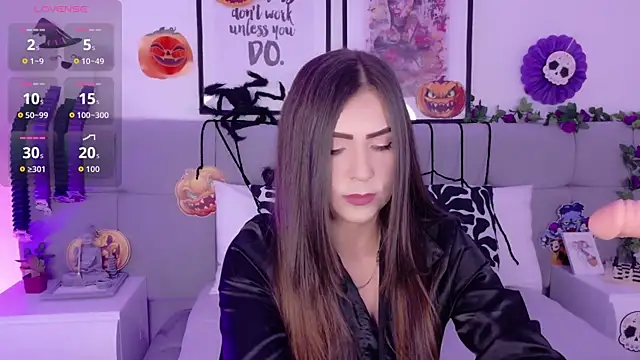 Heraa Piett online show from 10.10.25