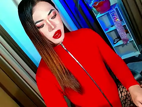 Snapshot of bigfattycocksonya27 chatting on 10.10.25 bigfattycocksonya27 online show from 10.10.25