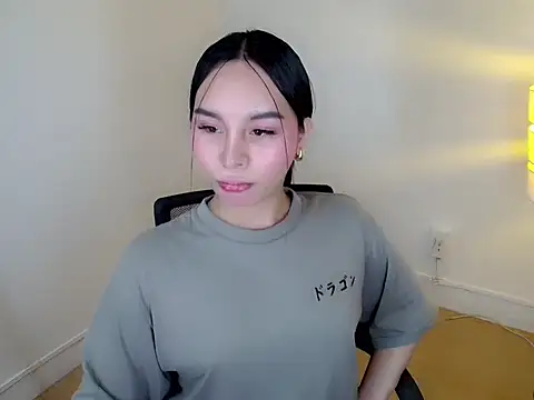 holly tabby online show from 01.15.26