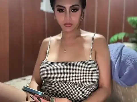 Snapshot of Miss_Ann69 chatting on 01.18.26 Miss Ann69 online show from 01.18.26