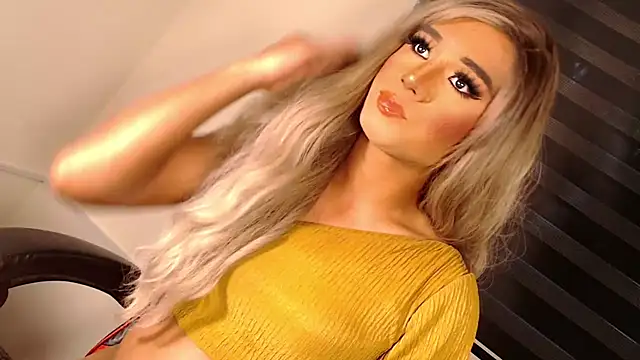 SissifyMeNow online show from 11.02.25