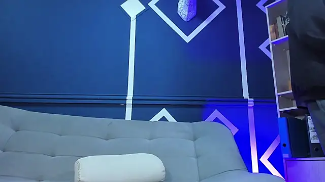 Snapshot of etham_wolf_ chatting on 09.18.25 etham wolf online show from 09.18.25