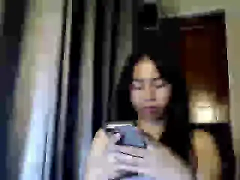 Snapshot of candycrushyyy chatting on 10.09.25 candycrushyyy online show from 10.09.25