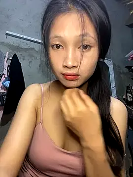 vyvy777 online show from 09.25.25