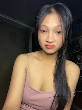 vyvy777 online show from 09.28.25