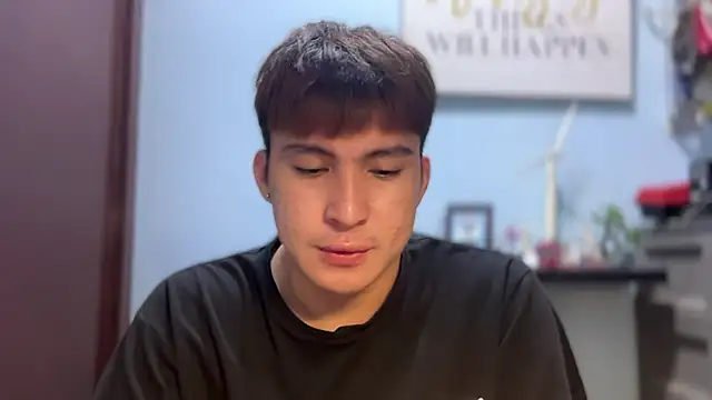 Snapshot of lovely_jay chatting on 10.12.25 lovely jay online show from 10.12.25