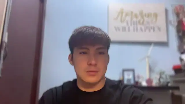 Snapshot of lovely_jay chatting on 10.22.25 lovely jay online show from 10.22.25