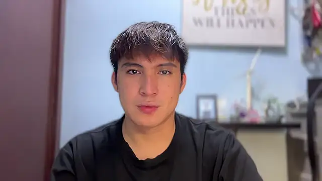 Snapshot of lovely_jay chatting on 10.30.25 lovely jay online show from 10.30.25