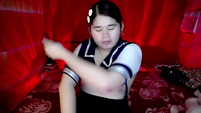 skinnygirl 69 online show from 02.17.26