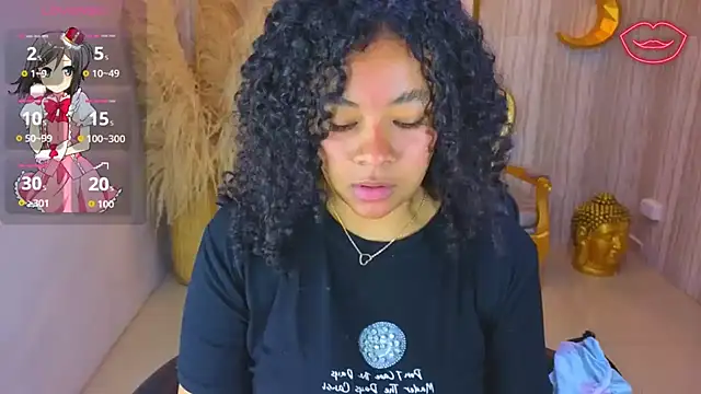 Snapshot of risada_temptation_s chatting on 10.22.25 risada temptation s online show from 10.22.25