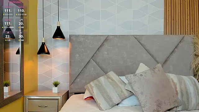 Jade Whisper online show from 12.05.25