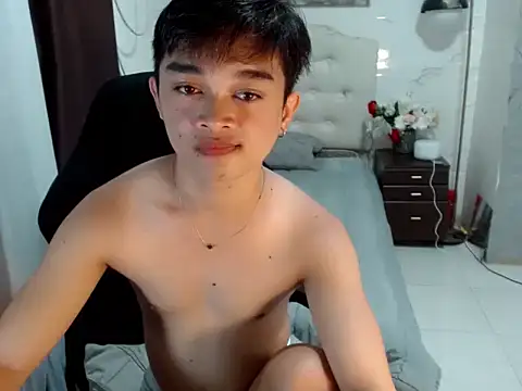 sexysam14 online show from 11.16.25