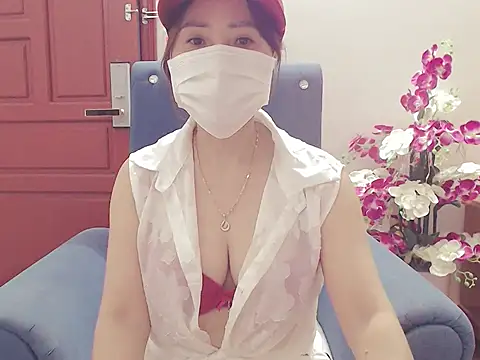 ruby 8x online show from 11.01.25