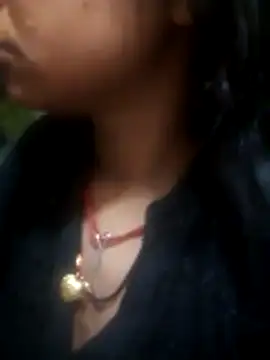 Snapshot of Hot_anjo chatting on 10.24.25 Hot anjo online show from 10.24.25