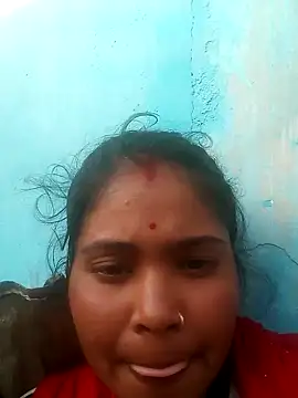 Snapshot of Hot_anjo chatting on 11.28.25 Hot anjo online show from 11.28.25