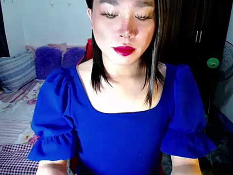 Urassiansweetcummer online show from 09.20.25