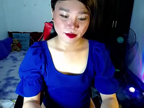 Urassiansweetcummer online show from 04.08.26