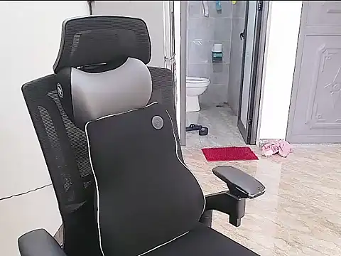 Shulee21 online show from 10.01.25