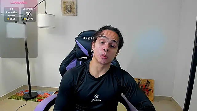 Maximiliano scoott   online show from 10.29.25