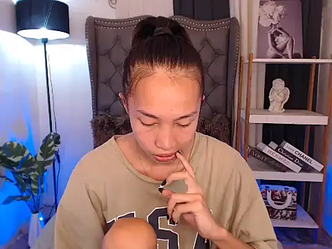 Sweet kittyxx online show from 10.14.25