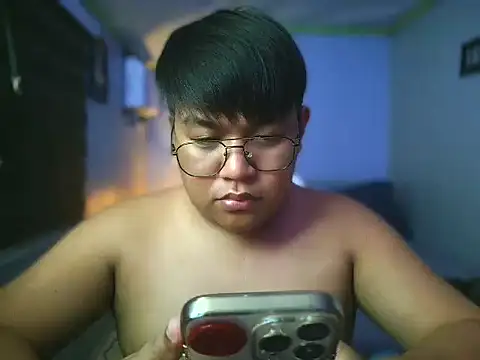 Snapshot of red_libraxxx chatting on 11.21.25 red libraxxx online show from 11.21.25