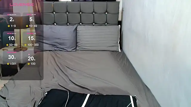 Snapshot of Yumi_Tamayashi chatting on 11.10.25 Yumi Tamayashi online show from 11.10.25