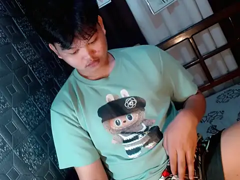 Reynelcock online show from 10.07.25